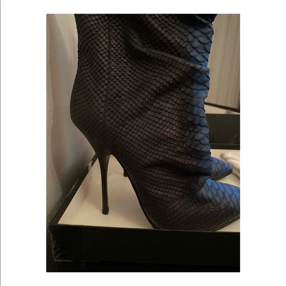 Giuseppe Zanotti Black/Blue Python Calf Booties - image 3